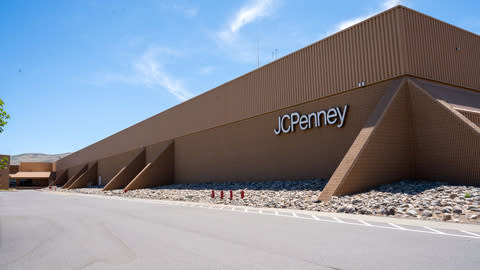 The centerpiece of JCPenney's distribution center upgrade is the implementation of the Joey Pouch sorting system, a state-of-the-art, computerized induction, sorting and packing system. (Photo: Business Wire)