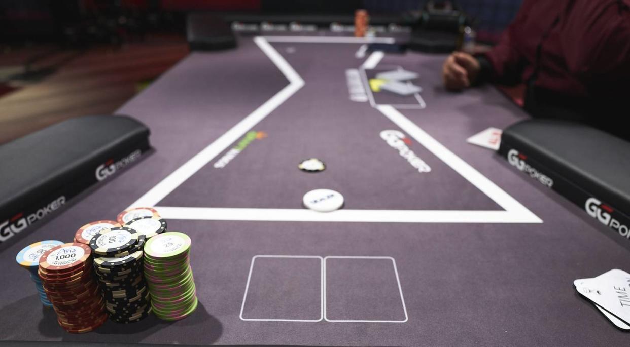 Poker News: Spielbank ab 21 - Schemion casht 