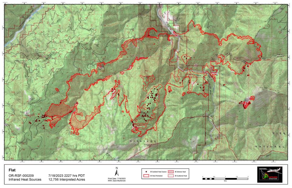 Map showing the current area of the Flat Fire in southwest Oregon.