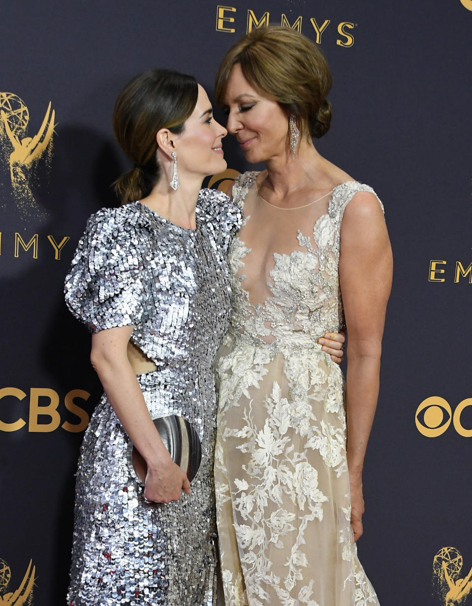 Actors Sarah Paulson (L) and Allison Janney attend the 69th Annual Primetime Emmy Awards at Microsoft Theater on Sept. 17, 2017 in Los Angeles, California.&nbsp;