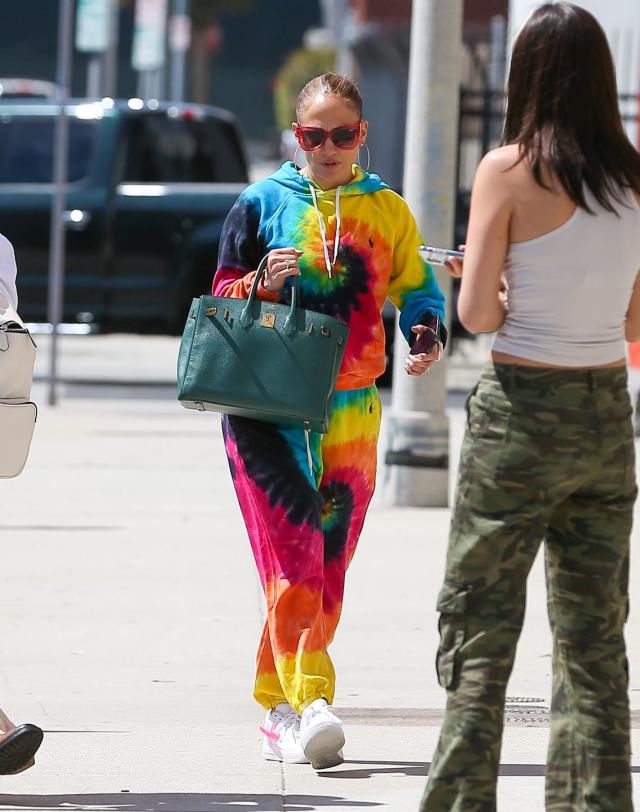 Jennifer Lopez's Rehearsal Outfit Includes Leggings and a Birkin