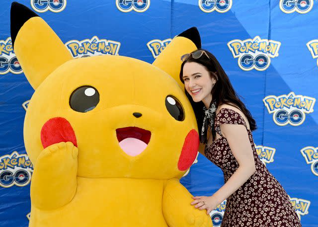 <p>Dave Kotinsky/Getty </p> Rachel Brosnahan