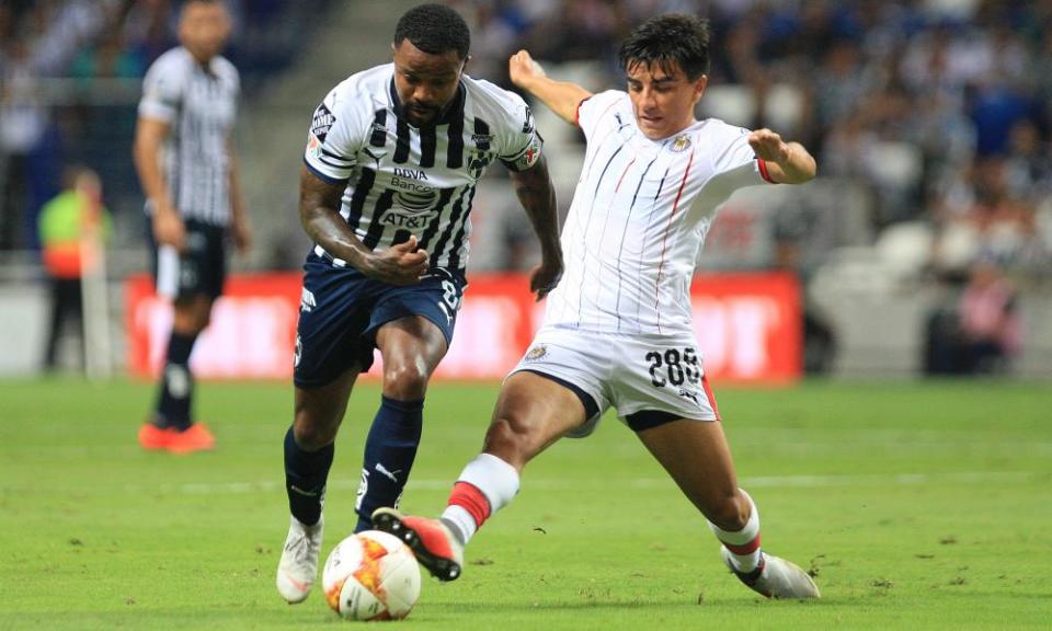 Fernando Beltran of Chivas (right), wearing the No 288 shirt holds off Dorlan Pabon of Monterrey at the weekend. 