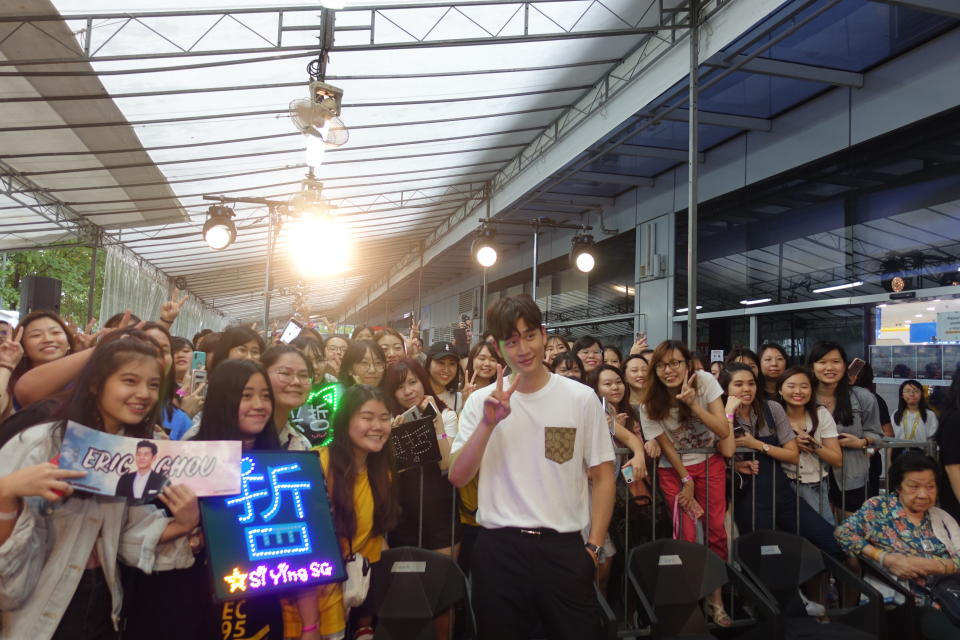 Taiwanese Mandopop singer-songwriter Eric Chou at a fan meeting in Singapore at Gain City’s Sungei Kadut Megastore on 30 November 2019. (PHOTO: Sheila Chiang for Yahoo Lifestyle)