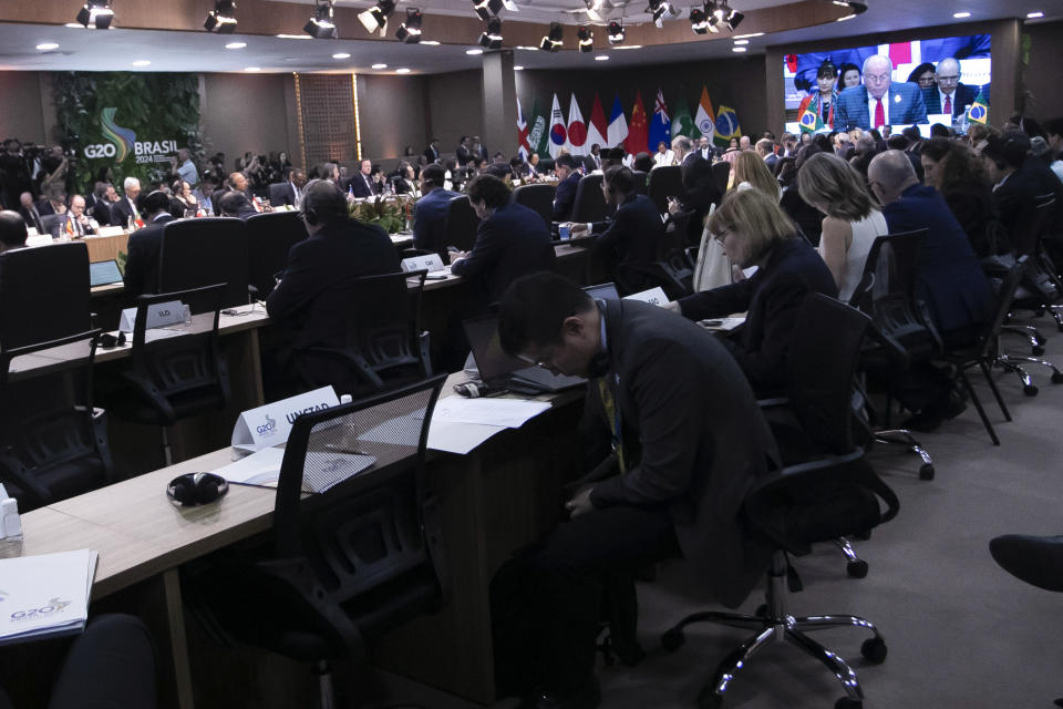 Members of the G-20 group and guests attend the G20 foreign ministers' meeting in Rio de Janeiro, Brazil, Wednesday, Feb. 21, 2024. (AP Photo/Bruna Prado)