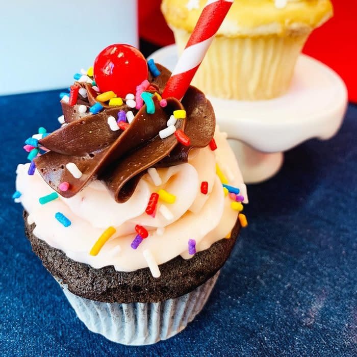 Woman Owned Business The Cupcake Bar