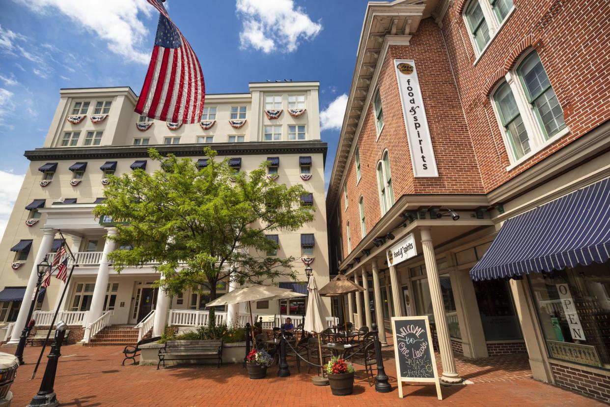 Shops around Lincoln Square in Gettysburg Pennsylvania