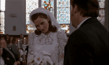 Julia Roberts running down the aisle in "Runaway Bride"