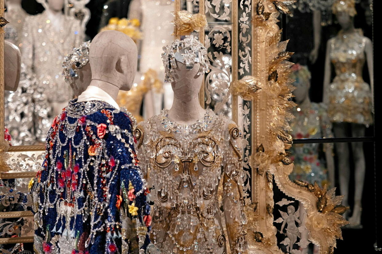 La flamboyance de Dolce & Gabbana s'expose au palais royal de Milan.  - Credit:MICHAEL ADAIR