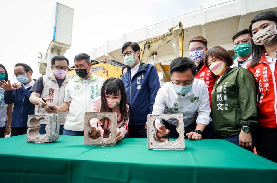 黃捷、趙天麟。（圖/中天新聞）