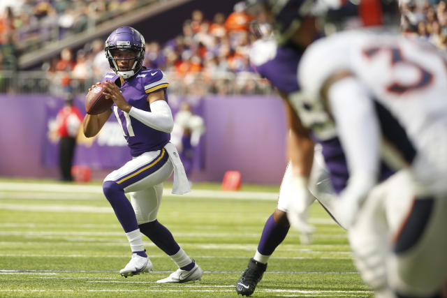 Lock, Bridgewater sharp for Broncos in 33-6 win vs. Vikings