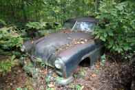 <p>Parking a car in a forest does it no favours at all. Damp leaves accumulate in the crevasses, and with the sun unable to penetrate the foliage, rust quickly sets in. Remarkably this 1947/48 Kaiser’s bodywork still appears to be quite solid, but you can bet the floor resembles swiss cheese. </p><p>In total 160,000 Kaisers were sold during this two-year period, but their survival rate wasn’t great.</p>