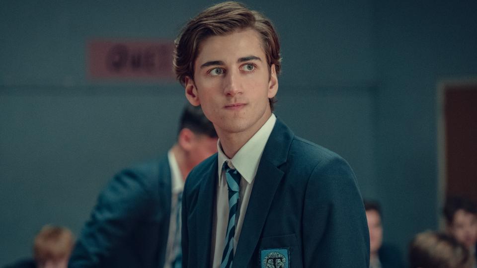 Sebastian Croft as Ben Hope in Heartstopper season 2 episode 1