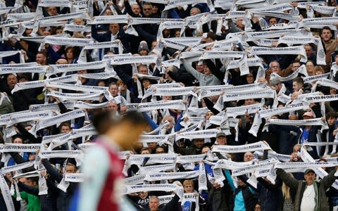 Leicester fans paid tribute to Vichai Srivaddhanaprabha - Credit: reuters