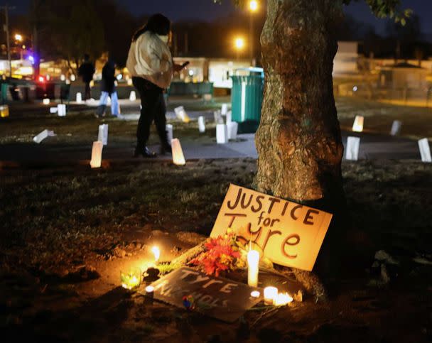 PHOTO: People attend a candlelight vigil in memory of Tyre Nichols at the Tobey Skate Park on Jan. 26, 2023 in Memphis, Tenn. (Scott Olson/Getty Images)