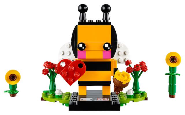 Cute LEGO Valentine's Day Sets That Make Perfect Presents for Your Kids