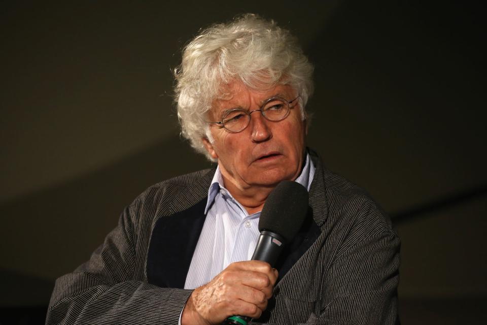 Jean-Jacques Annaud führte Regie bei "Sieben Jahre in Tibet" - und durfte China ebenfalls lange nicht betreten. 2015 konnte er dann allerdings das Drama "Der letzte Wolf" in der chinesischen Provinz Innere Mongolei drehen.