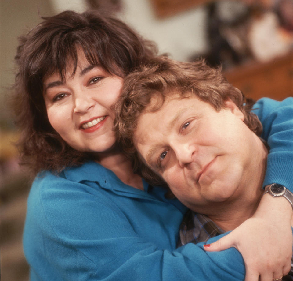 Roseanne Barr and John Goodman in 1989