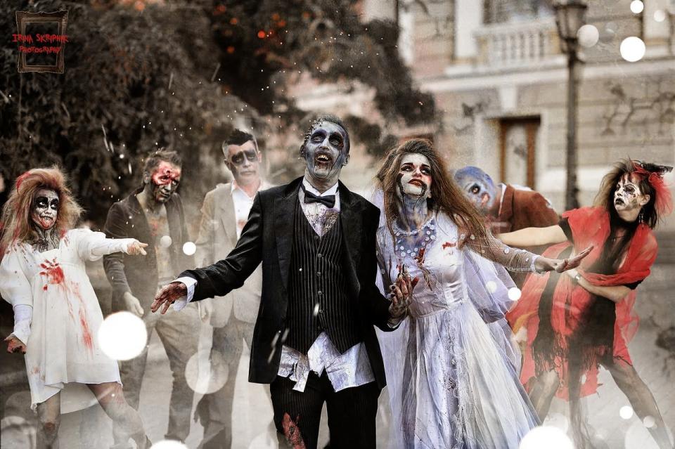 Zombie A zombie wedding isn’t one anyone will forget in a flash. Think blood, guts, your guests chasing you look zombies for your wedding photos and enough gore to have you picking bits off your skin for weeks. Definitely not a theme for the faint hearted.