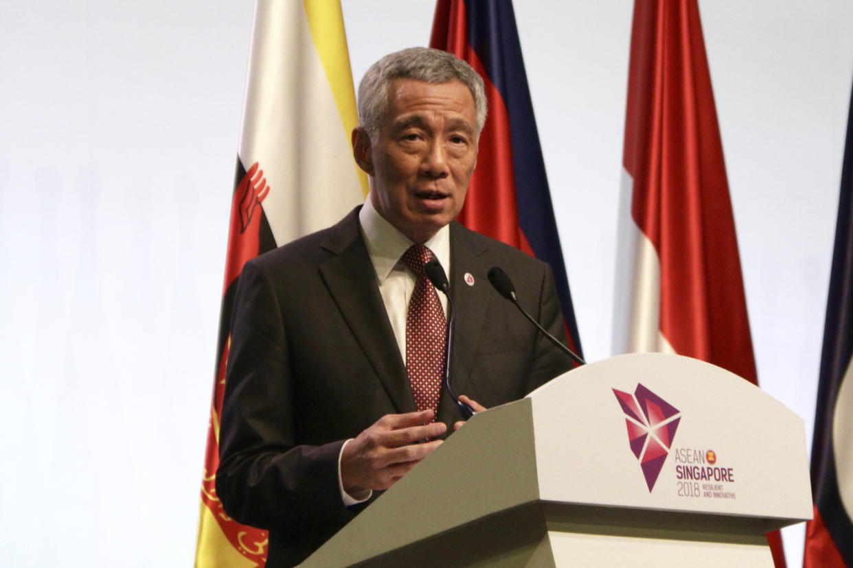 Singapore Prime Minister Lee Hsien Loong speaking at the Asean summit press conference on 15 November, 2018. (PHOTO: Dhany Osman/Yahoo News Singapore)