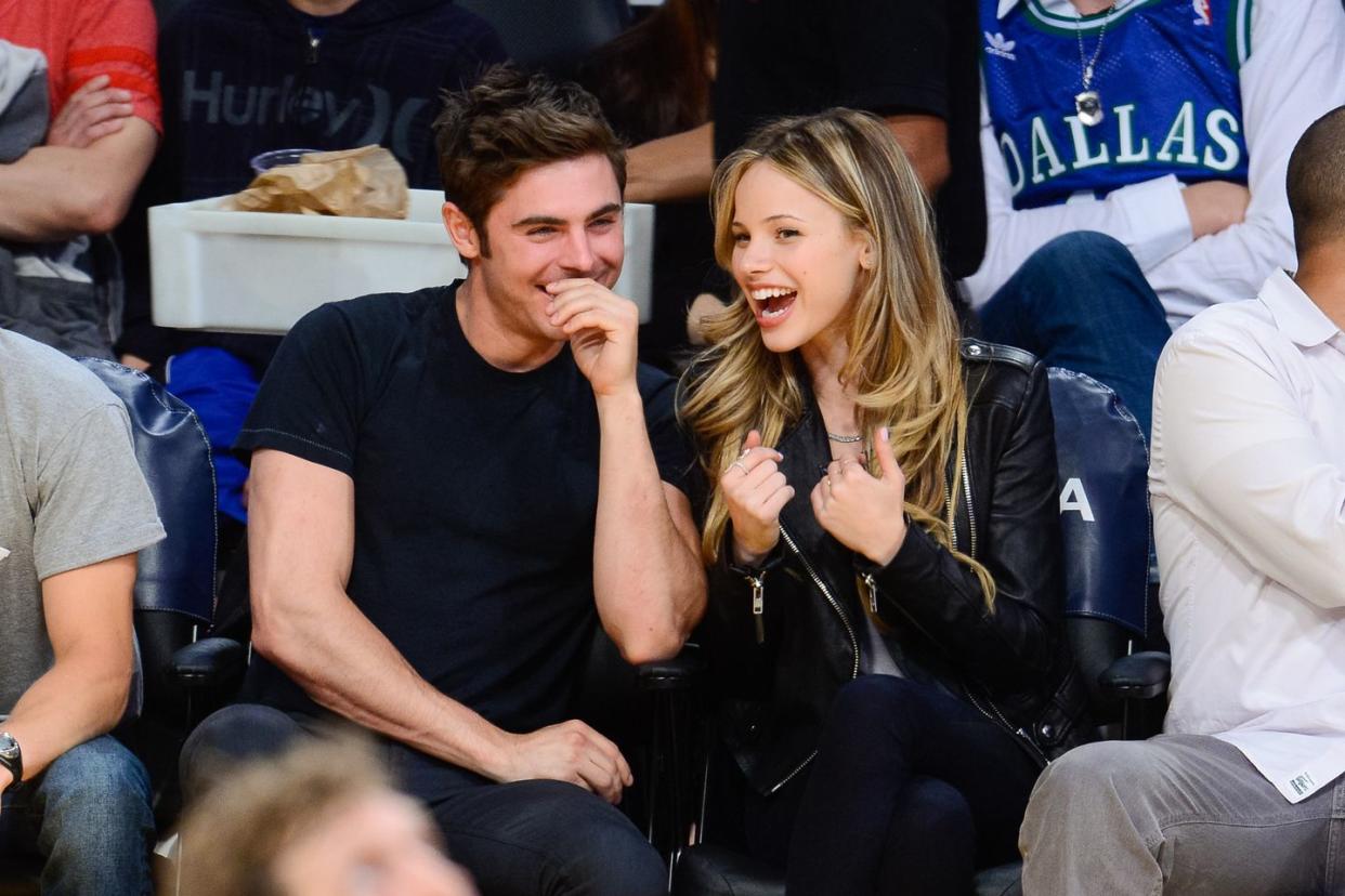 celebrities at the los angeles lakers game