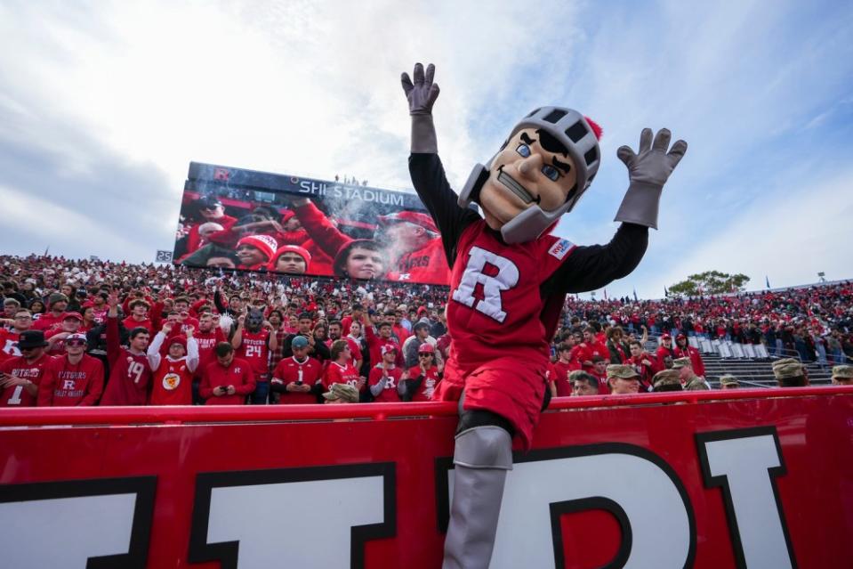 ESPN FPI is projecting a win from Rutgers football to close out their Big Ten schedule.