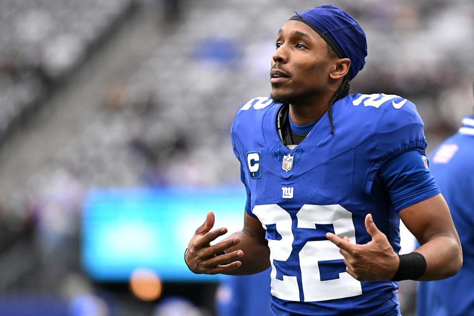 EAST RUTHERFORD, NEW JERSEY - DECEMBER 31: Adoree' Jackson #22 of the New York Giants warms up prior to a game against the Los Angeles Rams at MetLife Stadium on December 31, 2023 in East Rutherford, New Jersey. (Photo by Mike Lawrence/Getty Images)