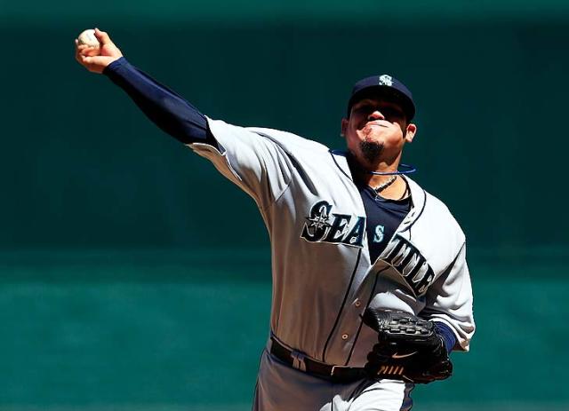 Answer Man: Felix Hernandez talks being 'The King,' the NBA, touching  Adrian Beltre's head, Larry Bernandez and hitting a grand slam