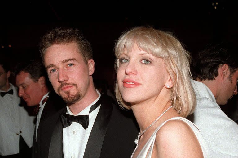 Courtney Love y Edward Norton, una pareja que no pasó inadvertida en Hollywood