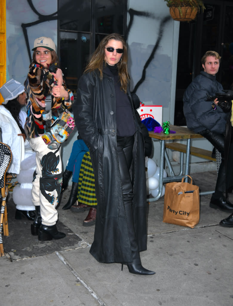 Julia Fox at her son’s birthday party in NYC on Jan. 17. - Credit: WavyPeter / SplashNews.com