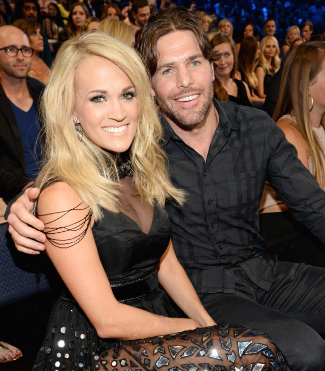 Carrie Underwood's love story with husband Mike Fisher