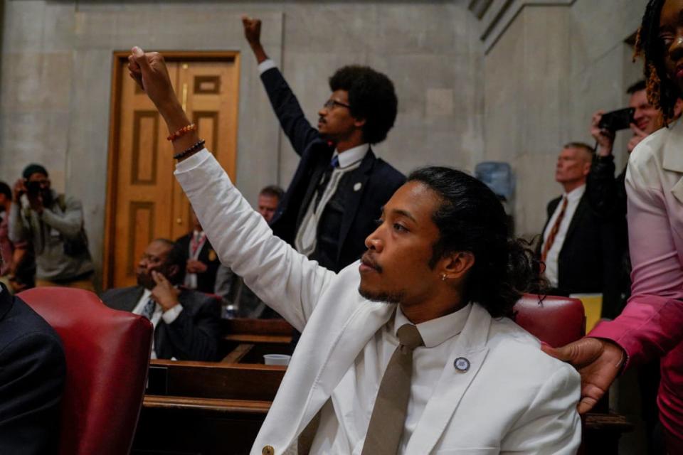 <div class="inline-image__caption"><p>Rep. Justin Pearson and Rep. Justin Jones raise their fists as a video of last week’s gun control demonstration at the statehouse is screened, and Republicans who control the Tennessee House of Representatives prepare to vote on whether to expel them for their role in it, in Nashville, Tennessee, U.S., April 6, 2023.</p></div> <div class="inline-image__credit">Reuters/Cheney Orr</div>