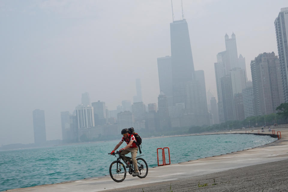 Wildfire smoke clouds the Chicago skyline. 