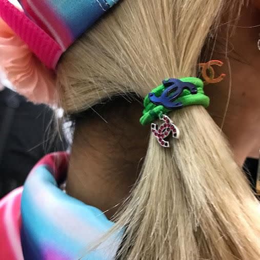 It's all about making a fashion statement with your hair ties this season. Photo: Instagram/sammcknight1