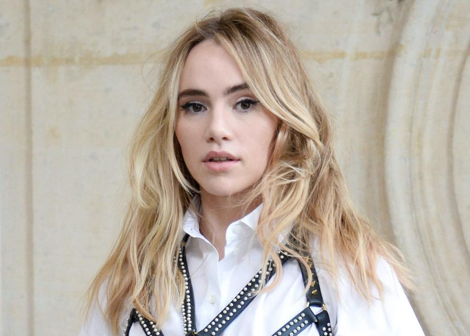 Suki Waterhouse