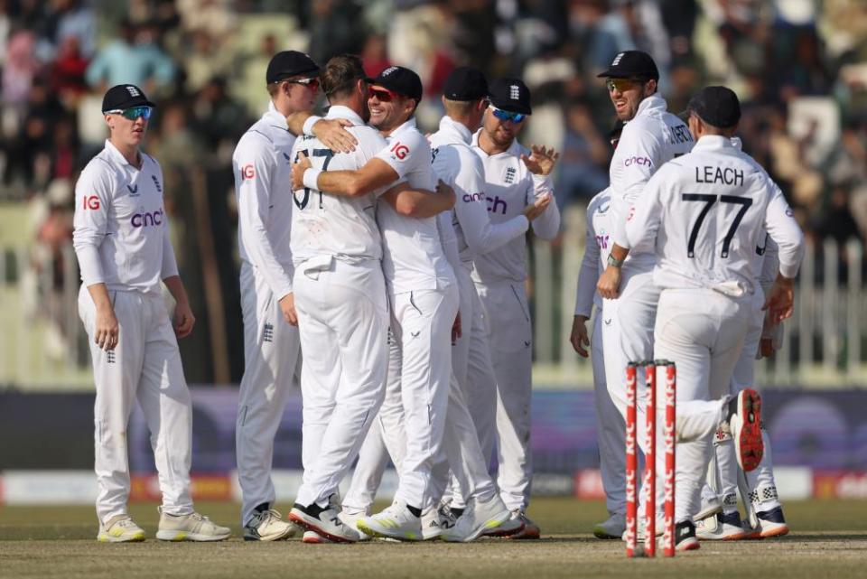Ollie Robinson is embraced by Jimmy Anderson after the dismissal of Pakistan’s Saud Shakeel.