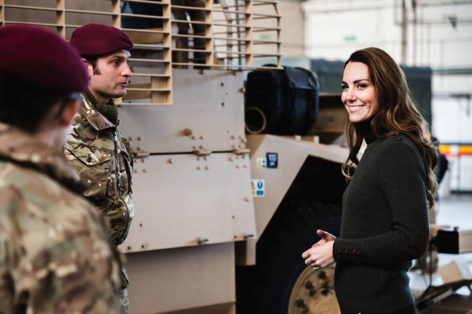 Kate also spent time chatting with military personnel (PA)
