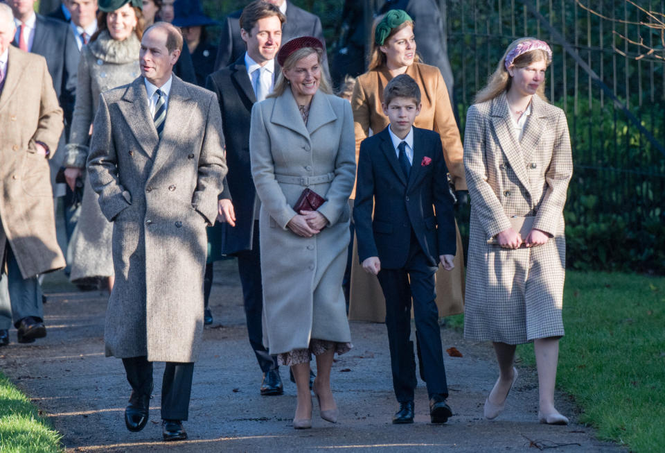 KING'S LYNN, ENGLAND - DECEMBER 25: Prince Edward, Earl of Wessex and Sophie, Countess of Wessex with James Viscount Severn and Lady Louise Windsor  attend the Christmas Day Church service at Church of St Mary Magdalene on the Sandringham estate on December 25, 2019 in King's Lynn, United Kingdom. (Photo by Pool/Samir Hussein/WireImage)