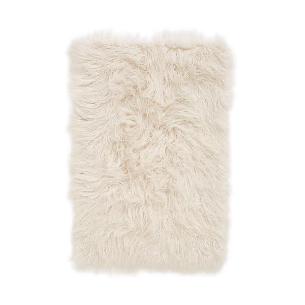 “Mongolian” Faux Fur Area Area Rug