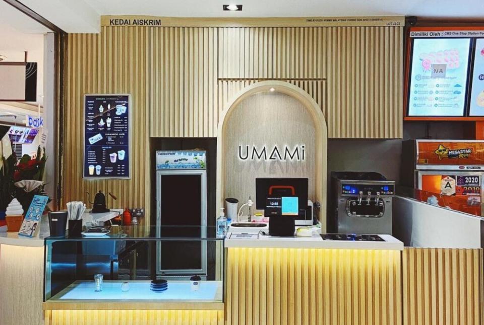 Umami Softserve - Store front