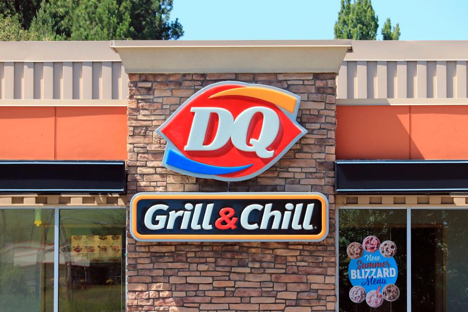 Dairy Queen logo on side of restaurant building