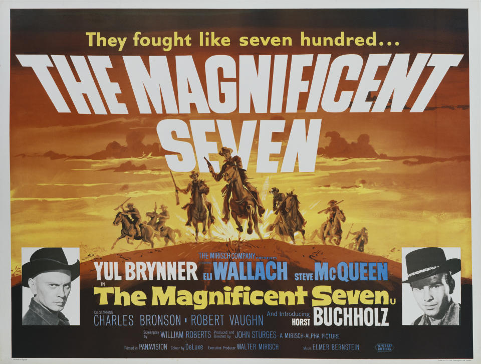 Un cartel de la película de acción de John Sturges de 1960, 'Los siete magníficos', protagonizada por Horst Buchholz y Yul Brynner. (Foto de Movie Poster Image Art/Getty Images)