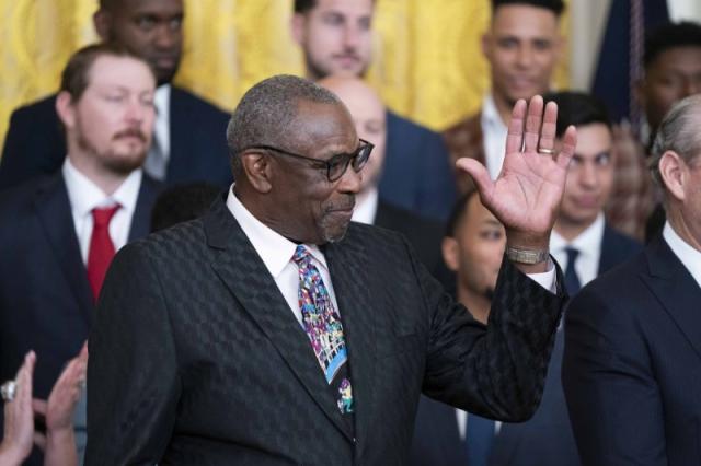 President Biden hosts Astros, says he can relate to Dusty Baker