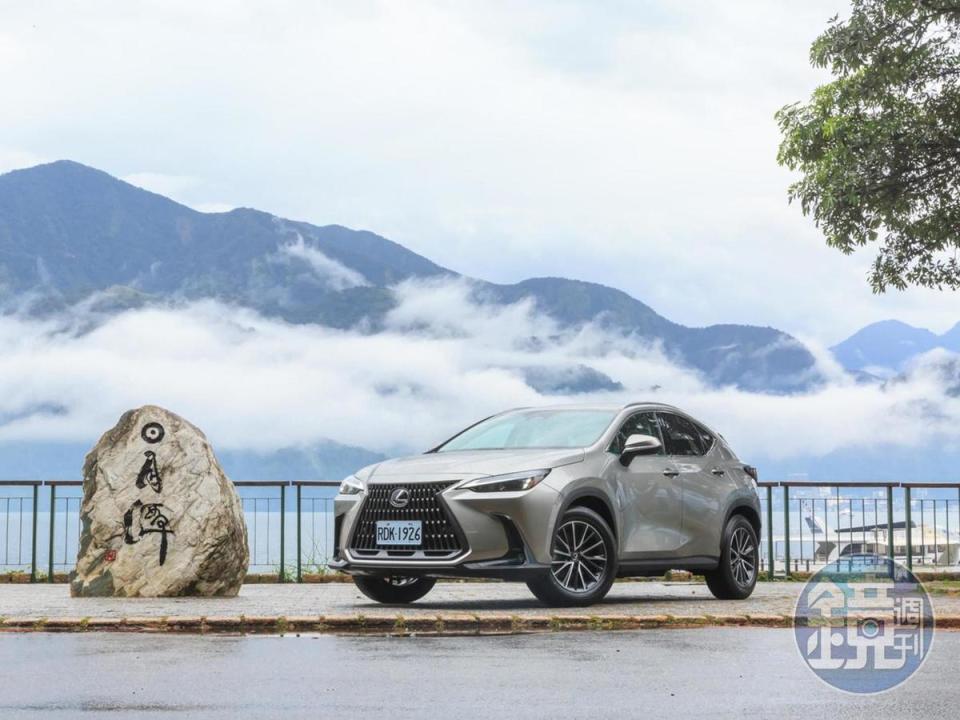 LEXUS NX 350h豪華版