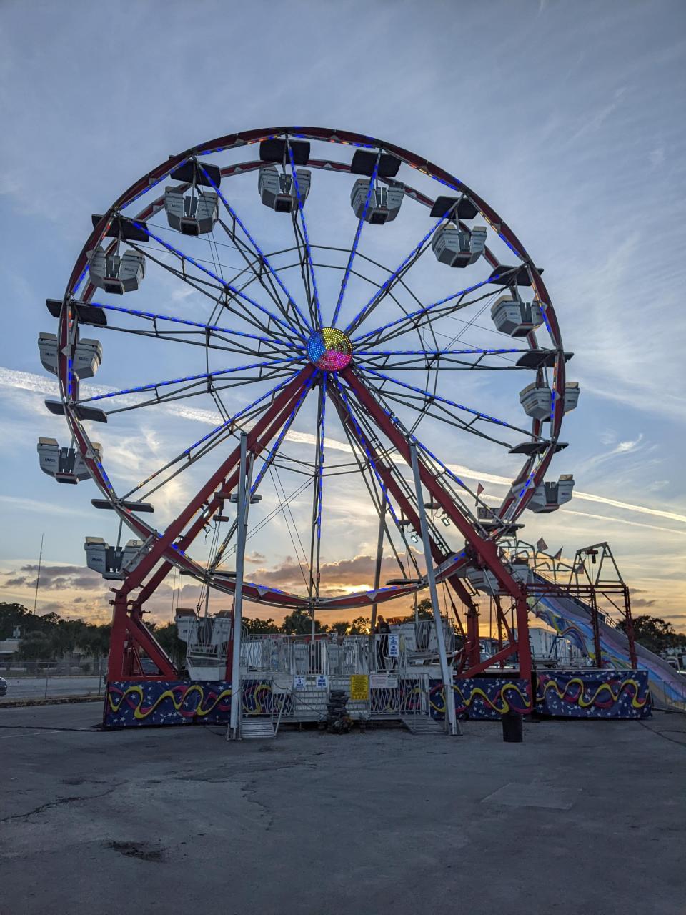The 100-foot-tall Ferris wheel at the annual Bonita Holiday Fair