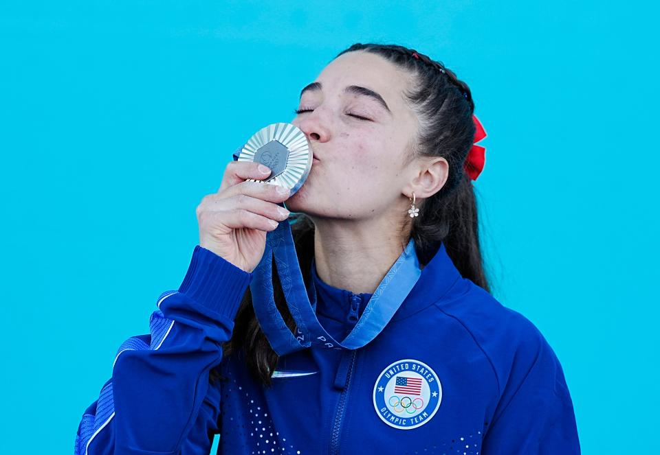 Brooke Raboutou earns historic climbing medal for Team USA in communal