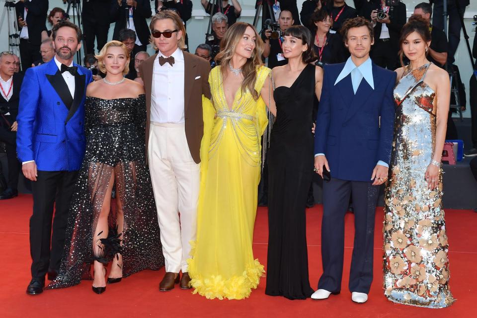 VENICE, ITALY - SEPTEMBER 05:( R to L) Gemma Chan, Harry Styles, Sydney Chandler, Olivia Wilde, Chris Pine, Florence Pugh and Nick Kroll attends the "Don't Worry Darling" red carpet at the 79th Venice International Film Festival on September 05, 2022 in Venice, Italy. (Photo by Dominique Charriau/WireImage)