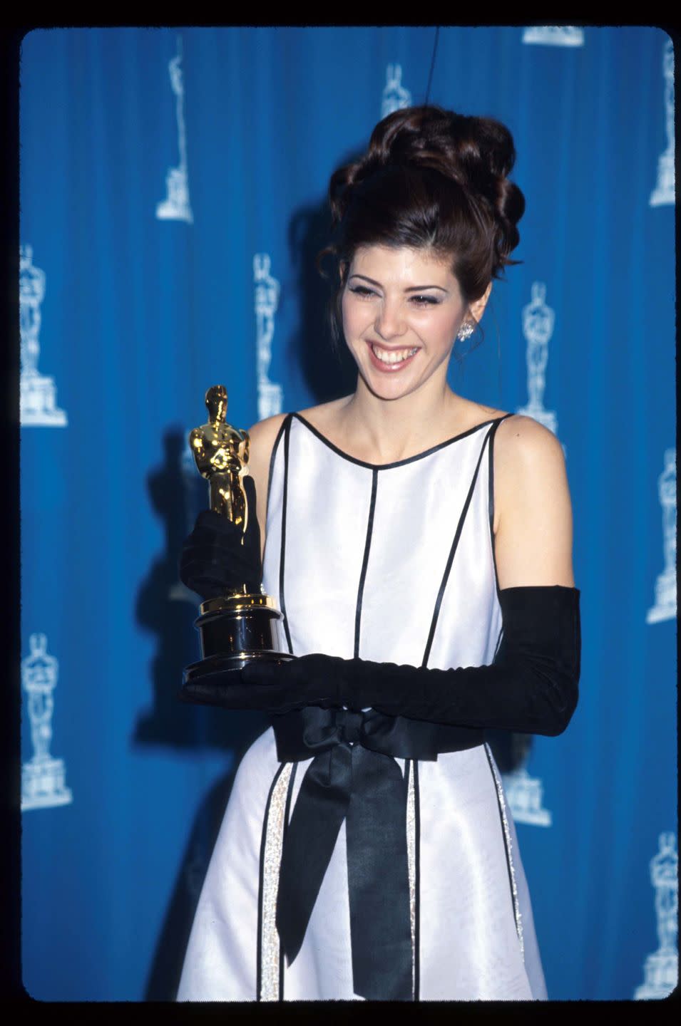 1993: Marisa Tomei wins Best Supporting Actress Oscar