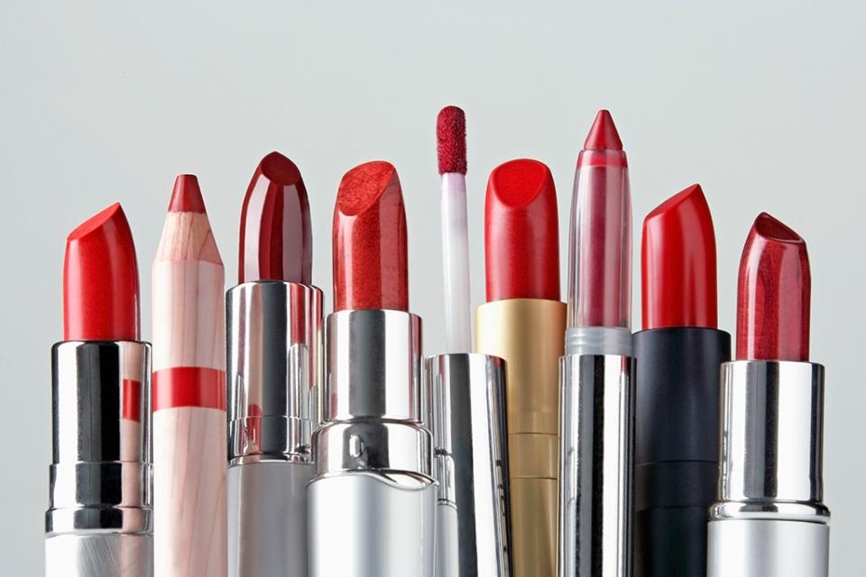 Lipstick, Lipstick Hacks Feature