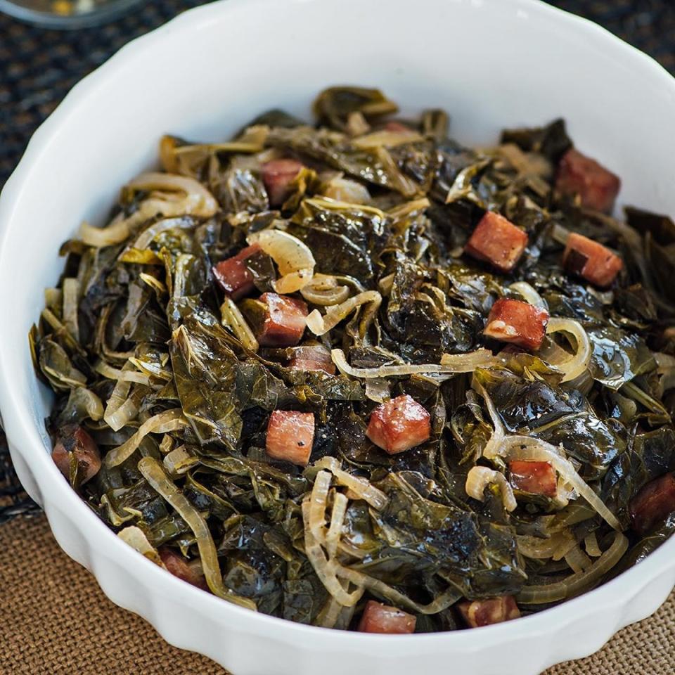 Slow Cooker Collard Greens And Ham Hocks